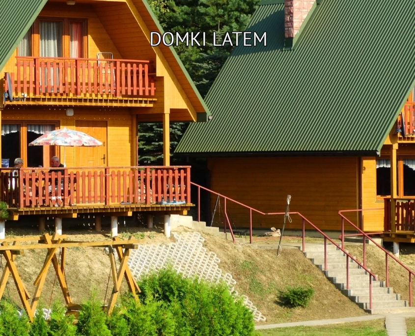 04_1920_16x8_kor_n_DOMKI LATEM_DSC00457